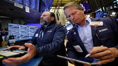 JPMorgan ने 2026 के लिए शीर्ष स्टॉक आइडिया जारी किए: AI और विकास पर फोकस.