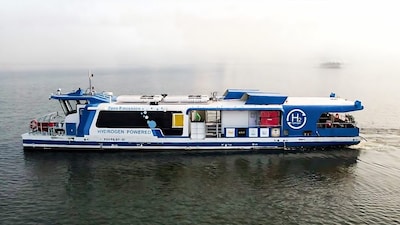 Varanasi: India's 1st hydrogen fuel cell vessel starts commercial service