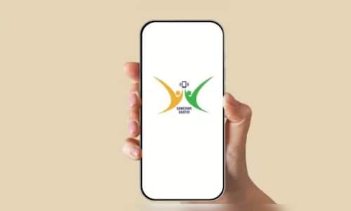 Government scraps compulsory Sanchar Saathi pre-installation, cites strong citizen adoption