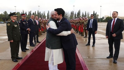 PM मोदी ने भारत-जॉर्डन व्यापार 5 साल में $5 अरब करने का प्रस्ताव रखा.