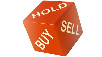 Analysts Recommend Buys: Indian Bank, Bajaj Auto, Canara Bank, NHPC; Sell HCLTech