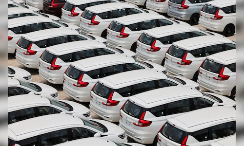 Maruti Suzuki shares surge 4% after 'bulls' see stock testing ₹19,000 despite market share worries