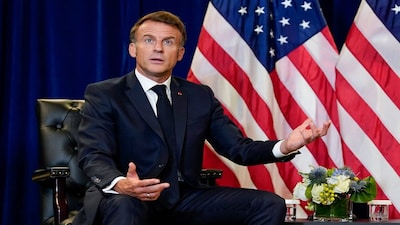 French President Emmanuel Macron meets with U.S. President Donald Trump (not pictured) during the 80th United Nations General Assembly, in New York City, New York, U.S., September 23, 2025. REUTERS/Al Drago