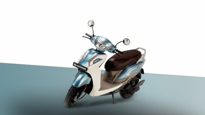 Ampere Launches Magnus G Max e-Scooter: 100 km Range, 33L Boot at ₹94,999