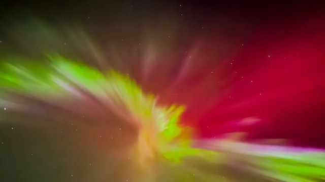 Auroa Borealis Iceland./ (Image X)