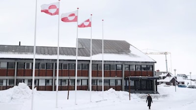 Greenland Parliament to Expedite Meeting Amid US Threats Over Arctic Island Control