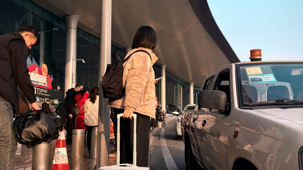 Why Indians in Iran are being told to leave through land borders now