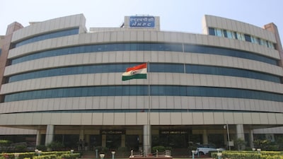 NHPC ₹2,000 करोड़ के बॉन्ड जारी करेगा, 8 जनवरी को बोर्ड बैठक; Q2 लाभ में उछाल.