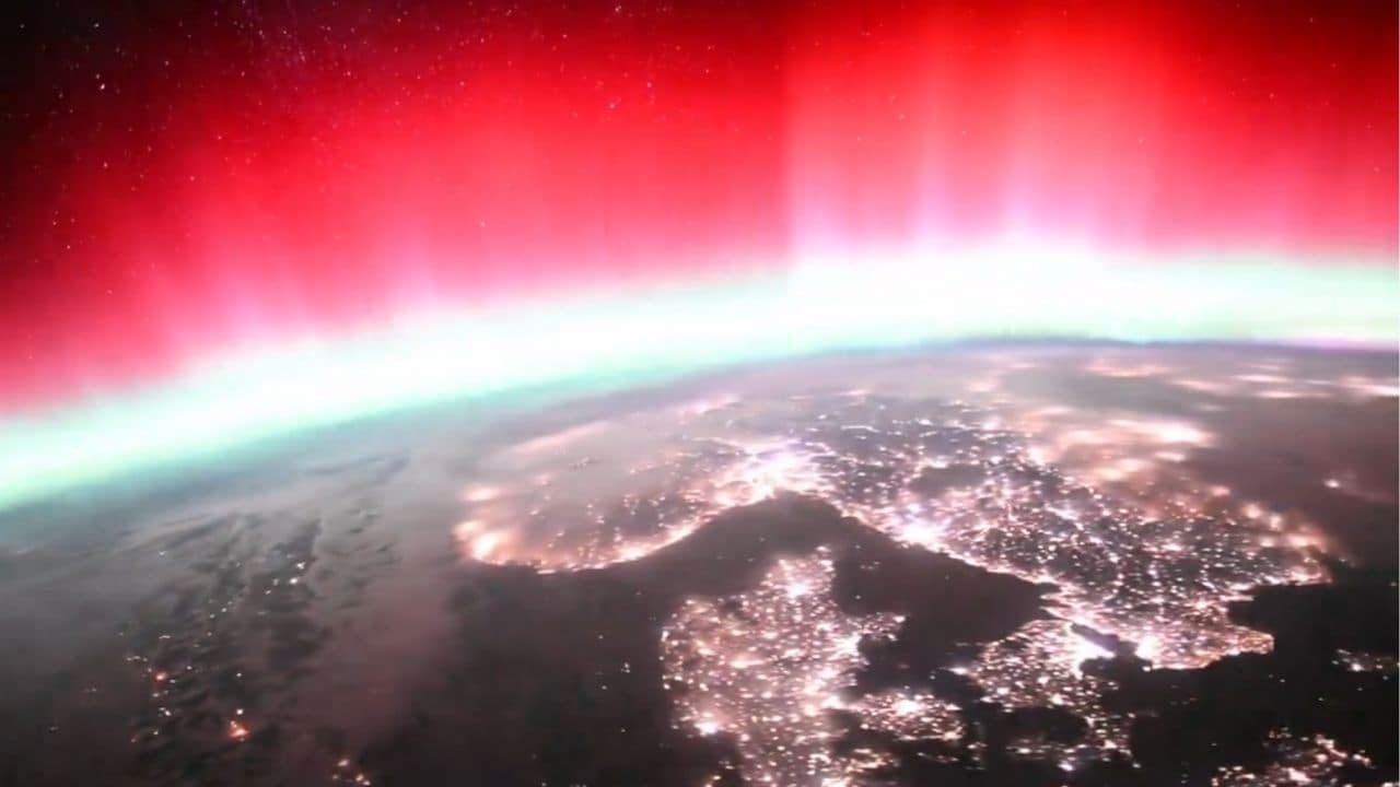 ISS Crew-11 Begins Medical Evacuation, Returns to Earth | Quick Digest