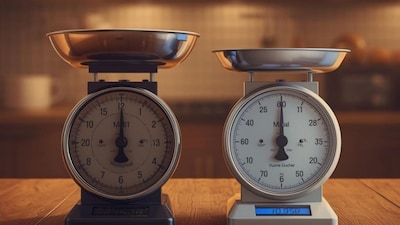 Debt versus equity returns
Debt fund gains are taxed at slab rates, making SIP and lump sum outcomes similar, unlike equity where volatility drives divergence.
Example (situation): In a debt fund, both SIP and lump sum investors earn similar post-tax returns, while in equity, timing significantly alters outcomes.(Image: Canva)