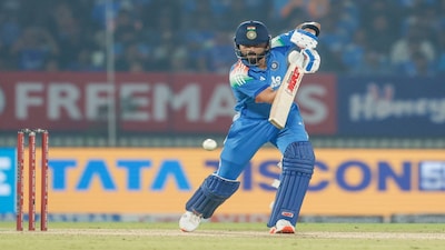 कोहली के 93 रनों से भारत ने न्यूजीलैंड को 4 विकेट से हराया, पहले वनडे में रोमांचक जीत.