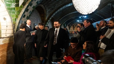 Zohran Mamdani arrives with his wife, Rama Duwaji, ahead of being sworn in as Mayor in New York City, U.S., December 31, 2025. Amir Hamja/Pool via REUTERS