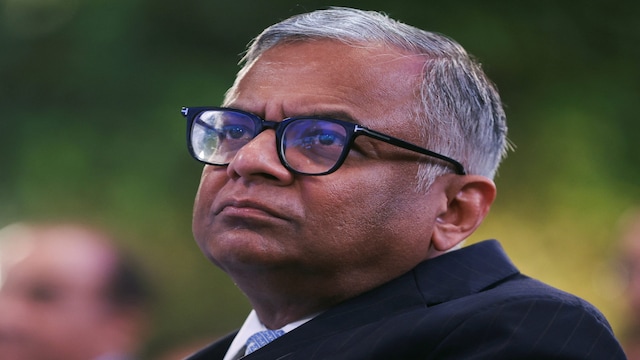  Chandrasekaran