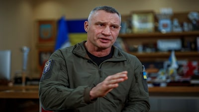 Kyiv Mayor Vitali Klitschko speaks as he attends an interview with Reuters, amid Russia's attack on Ukraine, in Kyiv, Ukraine January 16, 2026. REUTERS/Alina Smutko/File Photo