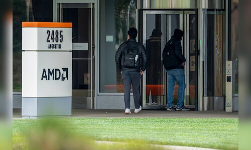Fall Amd AMD shares fall to its worst loss in nearly a decade as AI concerns ...
