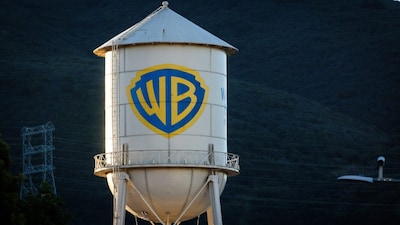 Warner Bros. Studios in Burbank, California, US, on Friday, Dec. 5, 2025. Netflix Inc. agreed to buy Warner Bros. Discovery Inc. in a historic combination, joining the worlds dominant paid streaming service with one of Hollywoods oldest and most revered studios. Photographer: Ethan Swope/Bloomberg