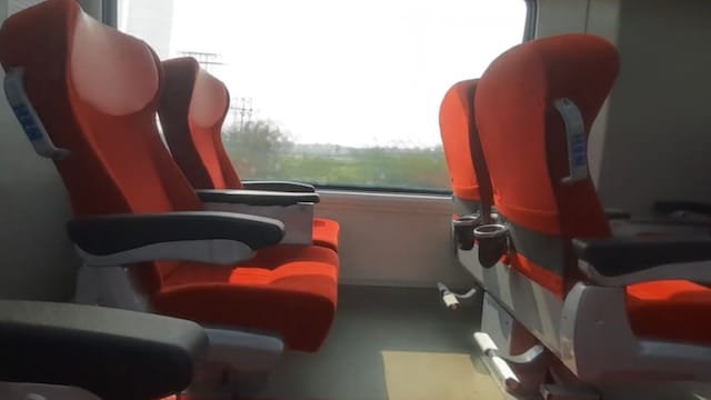 Ahmedabad Kevadi Jan Shatabdhi Exp. (Image YouTube)