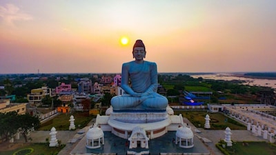 3. Hyderabad to Andhra Pradesh (1956) | The former Hyderabad state was reorganised and became part of Andhra Pradesh on November 1, 1956, during the States Reorganisation process based largely on language. (Image: Canva)