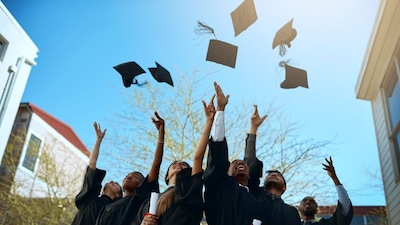 B.Tech (Bachelor of Technology) is a 4-year undergraduate engineering degree, usually divided into eight semesters. This professional degree focuses on technical and practical skills for fields like Computer Science, Mechanical, and Civil Engineering. There are thousands of colleges in India that offer BTech courses in various modes and specialisations. (Image: Canva)