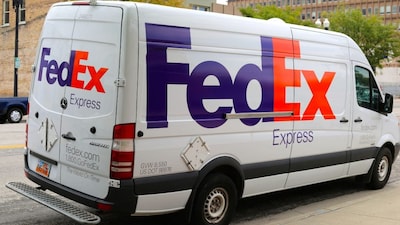 FedEx Sues US Government for Tariff Refunds After Supreme Court Ruling