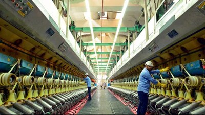 ग्रासिम इंडस्ट्रीज का Q3 शुद्ध लाभ 27% बढ़ा, राजस्व और EBITDA में मजबूत वृद्धि