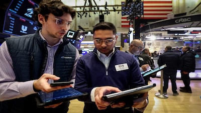 Goldman Sachs Warns: Stock Market Correction Poses Biggest Risk to US Economy