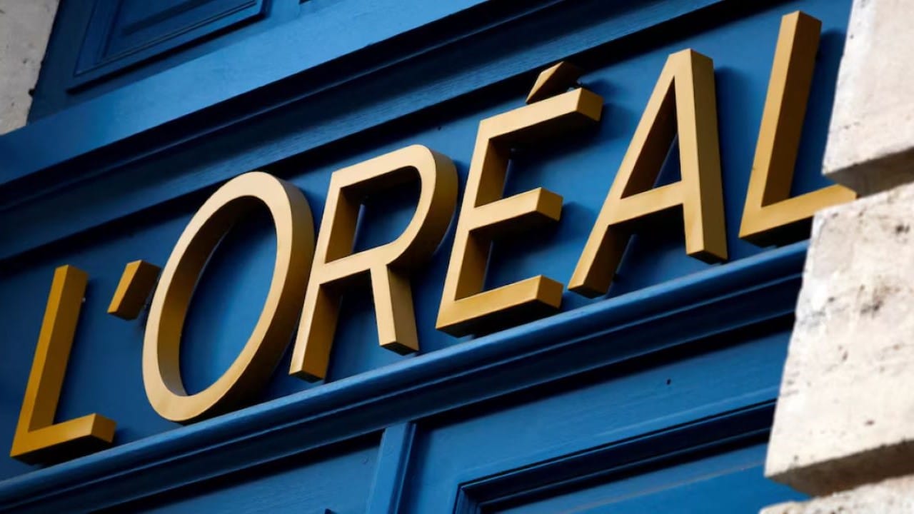 The Billion Dollar Queue for a Ghost of a Refund