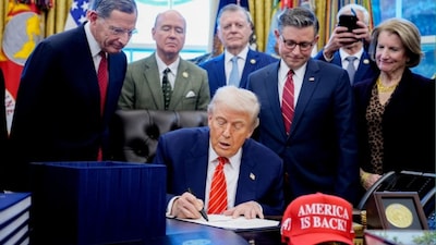 अमेरिकी सरकार का शटडाउन समाप्त: ट्रंप और डेमोक्रेट्स के बीच फंडिंग समझौता