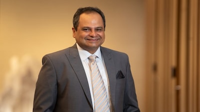 360 ONE म्यूचुअल फंड ने अपना पहला SIF लॉन्च किया: DynaSIF इक्विटी लॉन्ग-शॉर्ट फंड अब खुला है.