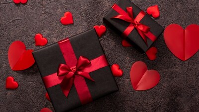 वैलेंटाइन डे गिफ्ट गाइड: अपने प्रियजन को खास महसूस कराने के 10 विचार.