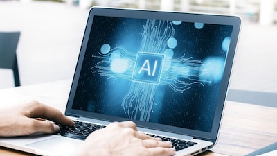 AI व्यवधान से IT आउटलुक पर संकट; गिरीश पाई के अनुसार Firstsource ही एकमात्र खरीद.