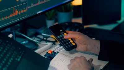 जागतिक धक्क्यामुळे FY27 धोक्यात: मनीष सोनथालिया यांचा 12-13% कमाई रीसेटचा इशारा