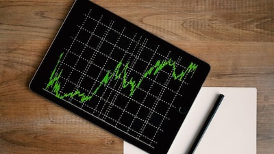Cash Market Turnover Hits 19-Month High in March Amid Volatility Surge