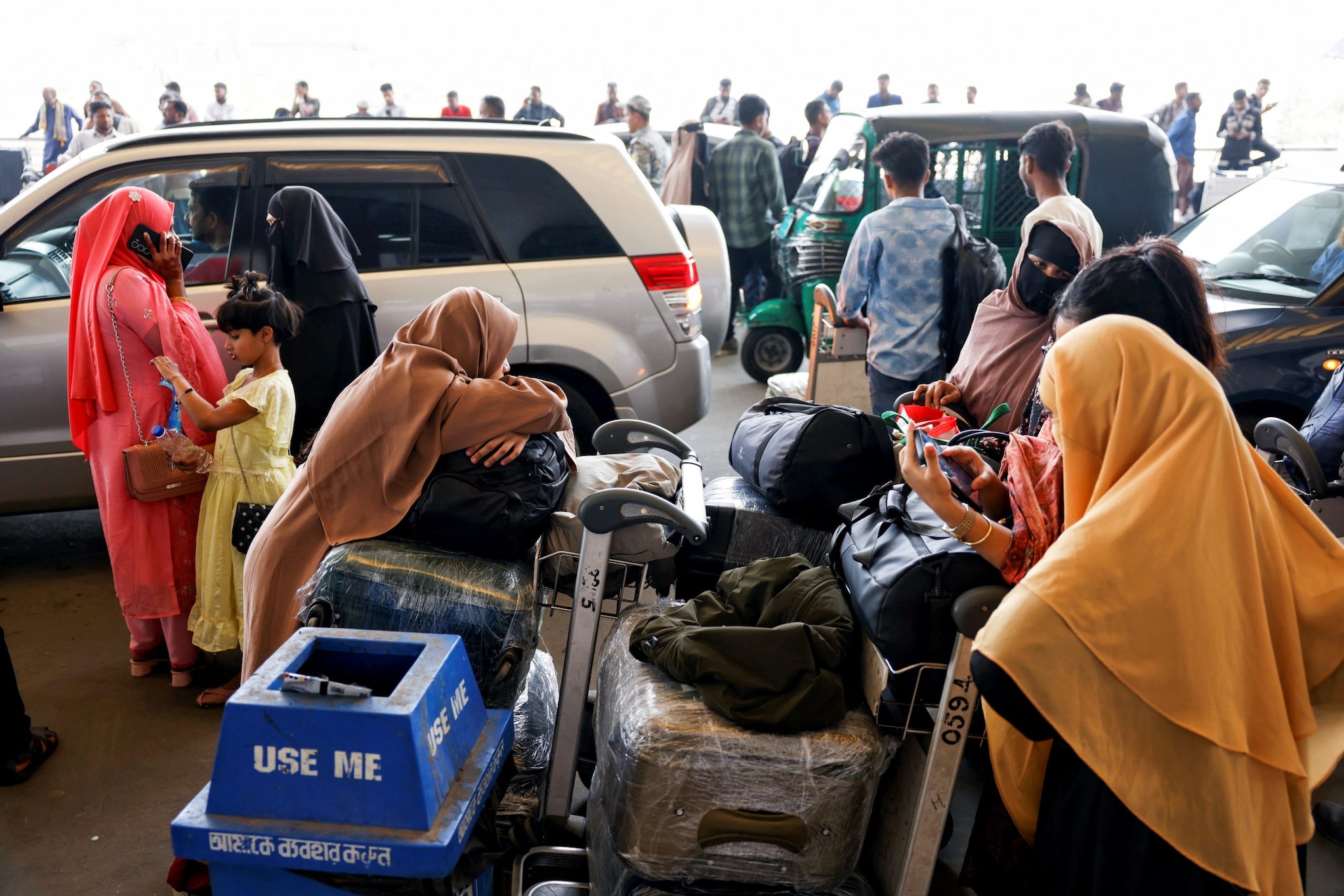 Strategic Airlift Dynamics Amid West Asian Airspace Closures