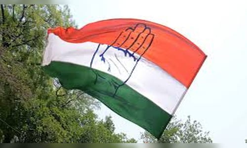 Congress unveils star campaigner list for Bengal phase 1, Kharge and Gandhis included