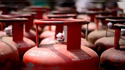 घरेलू LPG उपभोक्ताओं के लिए e-KYC अनिवार्य: आपूर्ति संकट के बीच तत्काल कदम उठाएं.