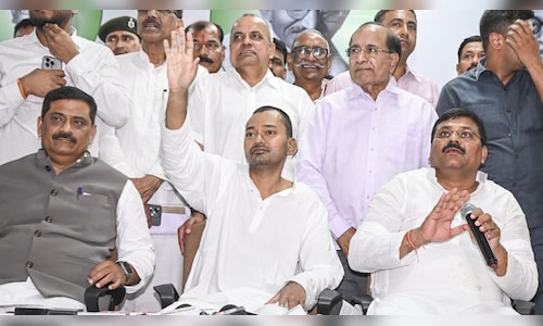 नीतीश कुमार के पुत्र निशांत का JD(U) में प्रवेश, उप मुख्यमंत्री बनने की चर्चाएं तेज