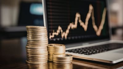 শীর্ষ বিশ্লেষকরা ওয়েস্ট কোস্ট পেপার, অ্যাঞ্জেল ওয়ান, এইচসিএলটেক, এশিয়ান পেইন্টস, বিপিএলসি কেনার পরামর্শ দিয়েছেন