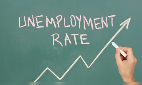 US jobless claims rise to 219,000 as labour market shows signs of strain amid uncertainty