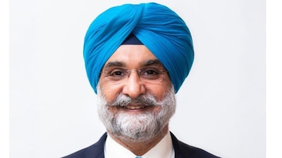 Delhi LG Chairs DDMA Meet: Orders Citywide Fire Audit, Reviews Flood Plan & Fuel Supply