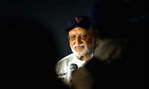 Raymond Group’s former chairman Vijaypat Singhania passes away – CNBC TV18