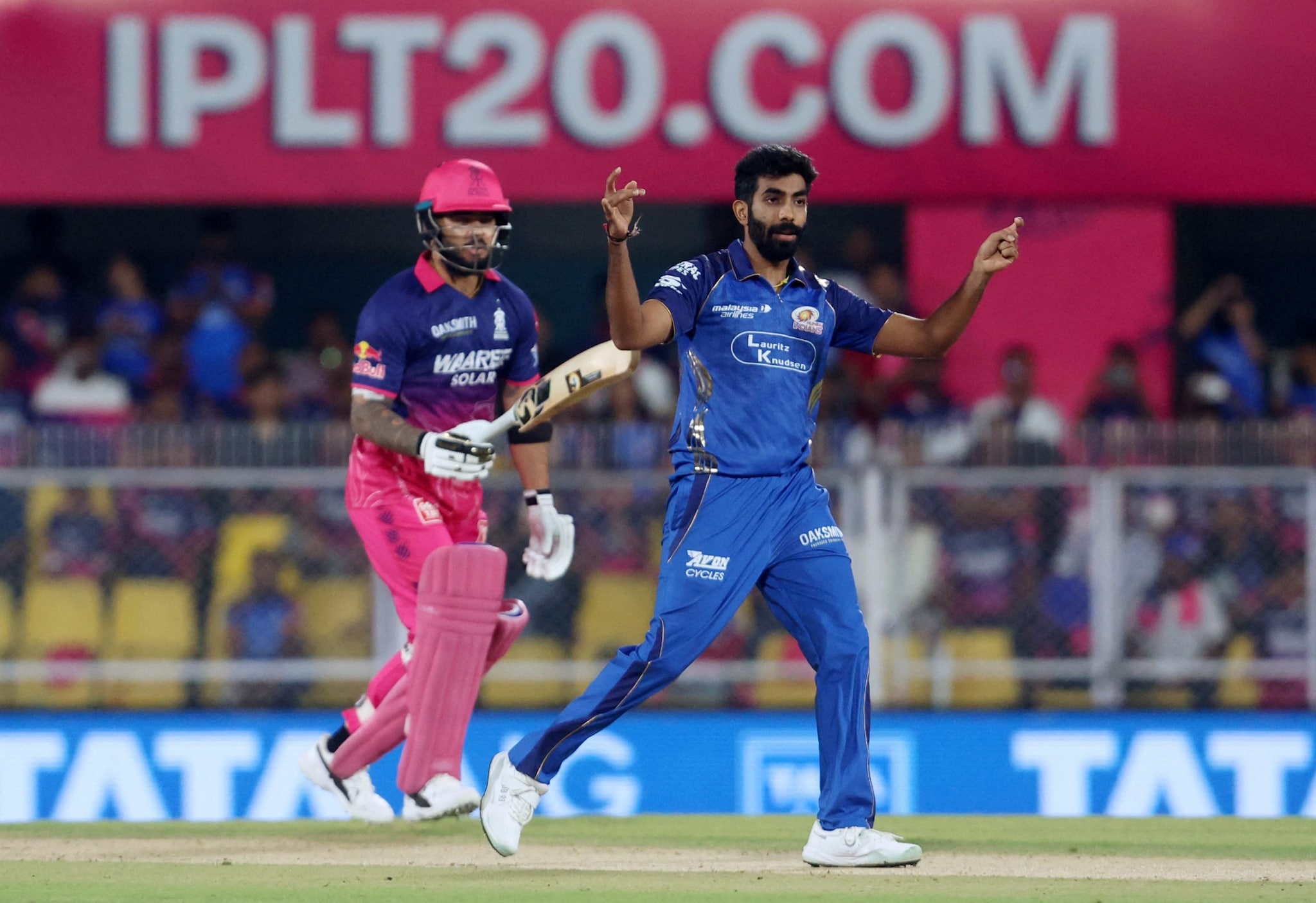 'Bumrah is bowling well': Mumbai Indians back star pacer after five wicketless games