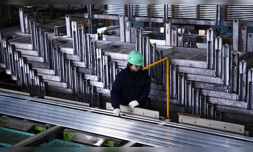 Japan’s factory output declines as Iran-US war dents demand outlook