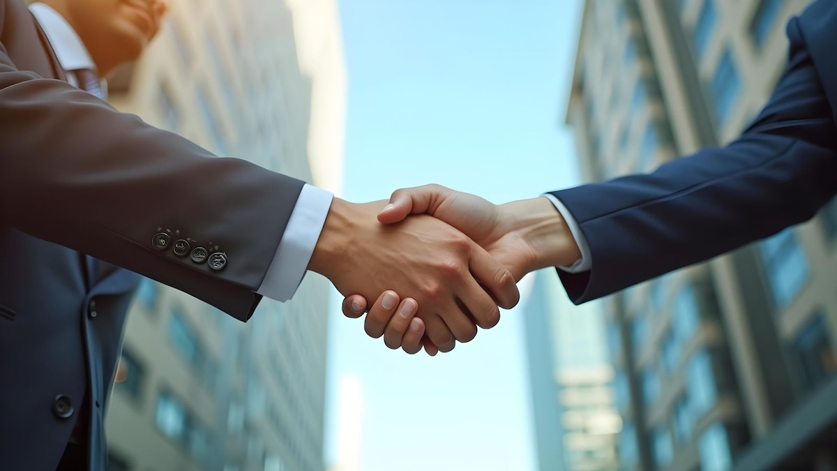 Lupin arm gets exclusive rights to presbyopia treatement drug in Europe
