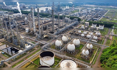 West Asia war: Govt raises gas supply to 90% for fertiliser plants, cuts fuel duty