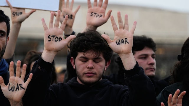 Iran-US-Israel War highlights: Iran says it downed US jet as Trump sets Hormuz deadline