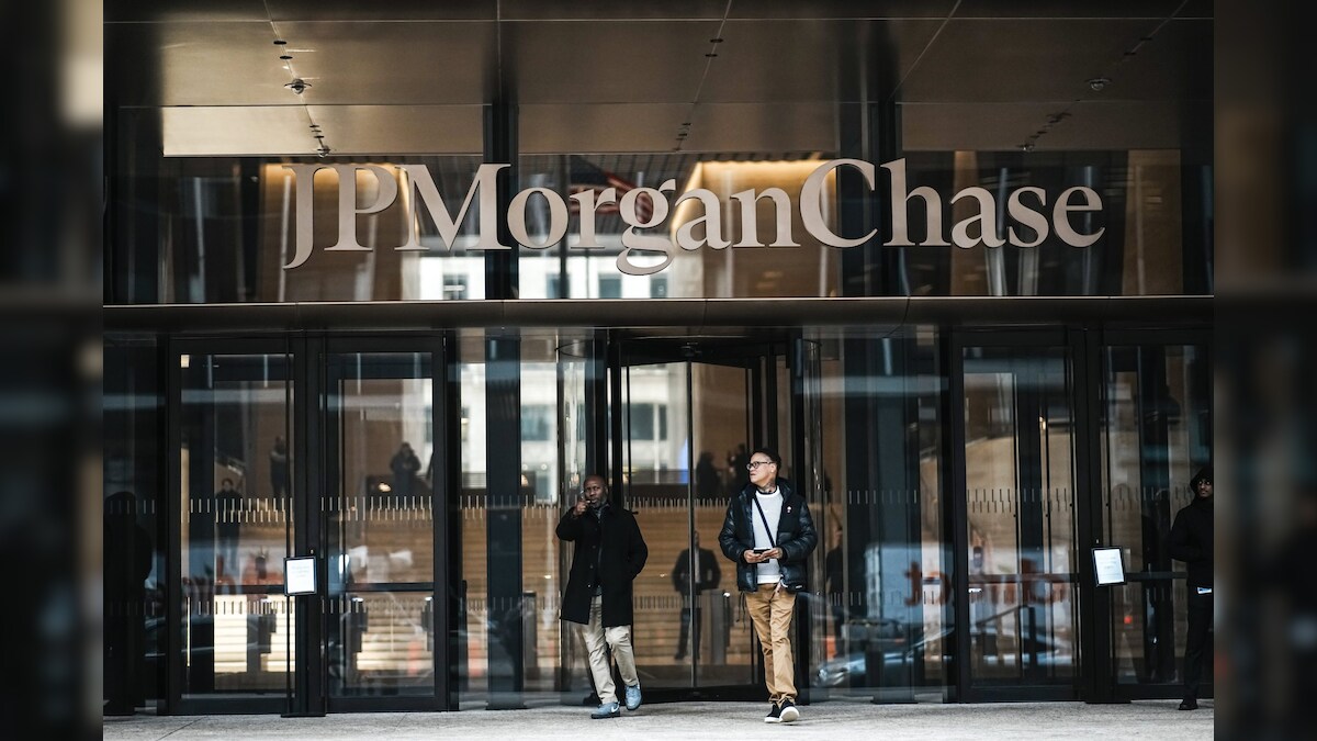 Earnings playbook: JPMorgan Chase and Netflix kick off the reporting ...