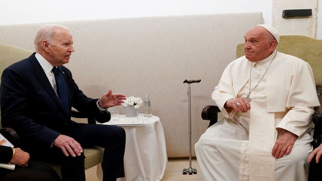 joe biden pope francis 2026 04 aeca4a690f2396fb81d22541b916d930
