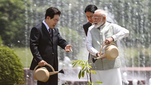 modi myung hyderabad house (PTI Photo) 