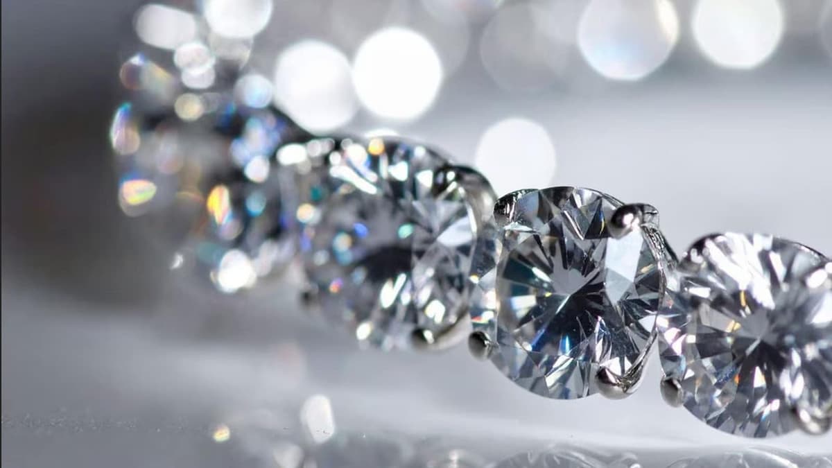 Limelight Diamonds Targets 200 Stores by 2027 After Tripling Sales